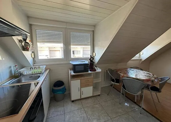 Apartman Duplex F2 - Proche Gare Tgv